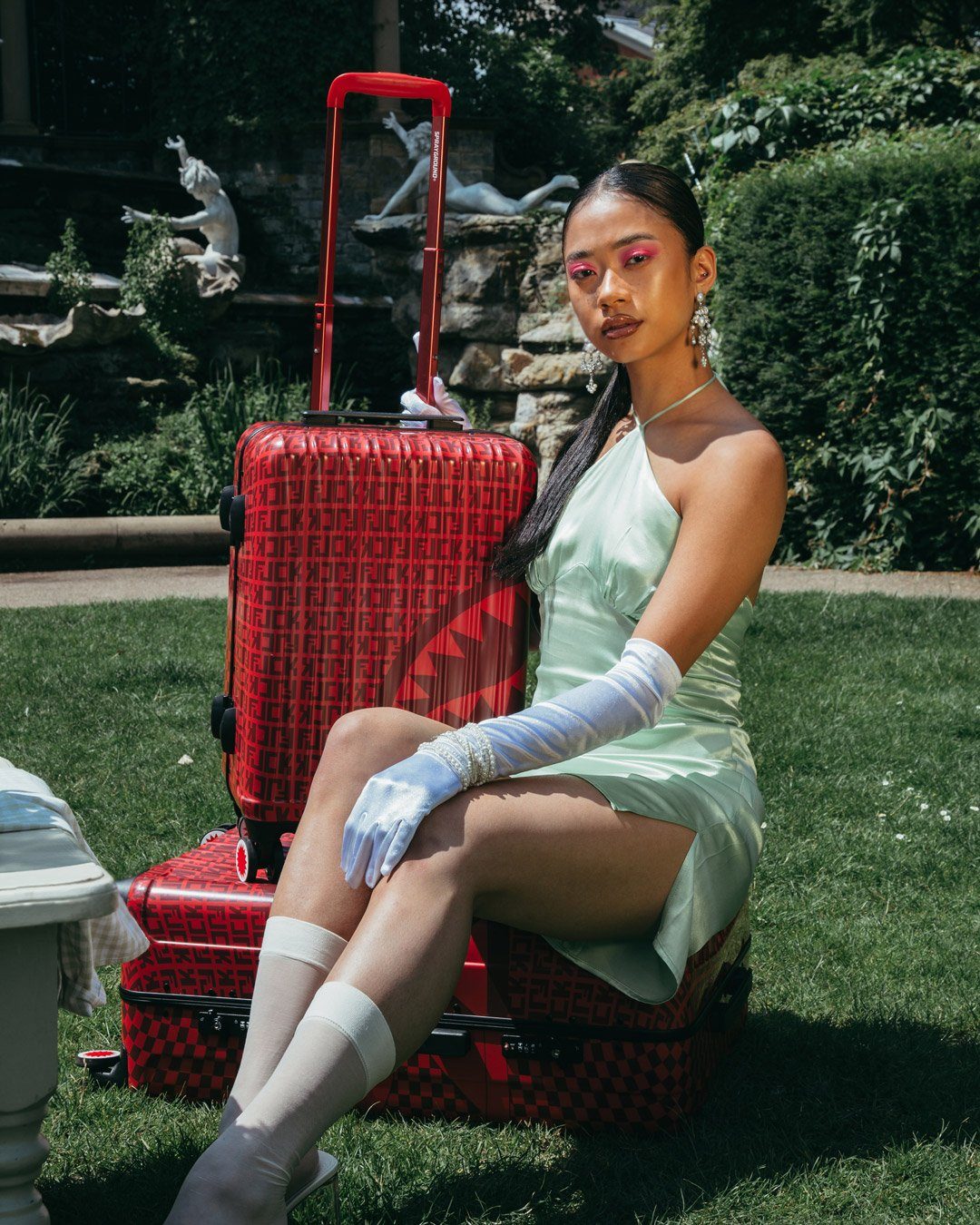 VENI VIDI VICI SHARKNAUTICS HARDSHELL CARRY-ON LUGGAGE